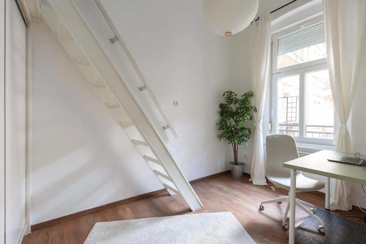 D63 Dohany Apartment Budapest